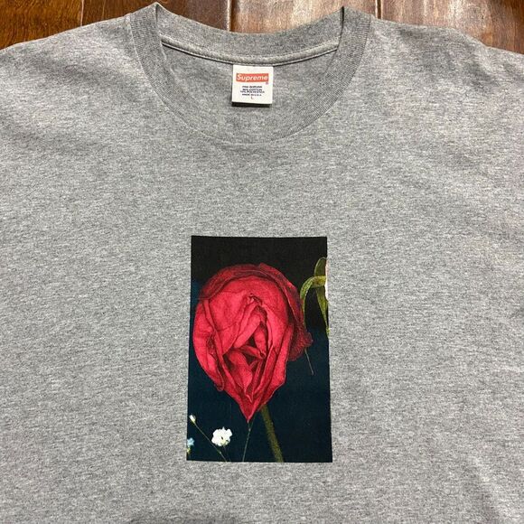 Supreme x Araki Rose Cotton Blend Short Sleeve Collab T-Shirt Grey Mens Large - Picture 2 of 10